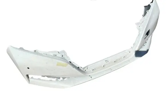 Nissan Leaf I (ZE0) Front bumper 620225sh0h