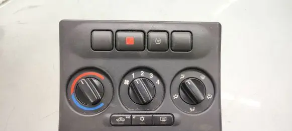 Opel Zafira A Climate control unit 90559839 90589777