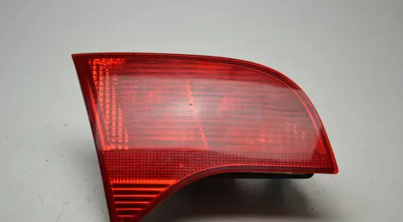 Audi A4 S4 B7 8E 8H Tailgate rear/tail lights 8E9945093 484501 ULO749001