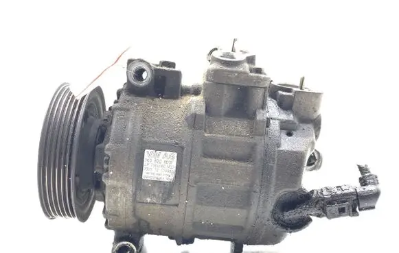 Volkswagen Golf V Air conditioning (A/C) compressor (pump) 1K0820803F