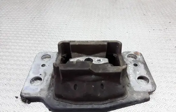 Ford Mondeo MK IV Gearbox mount 6G917M121AC