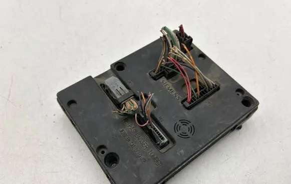Renault Scenic I Fuse module 8200029339 S108502110
