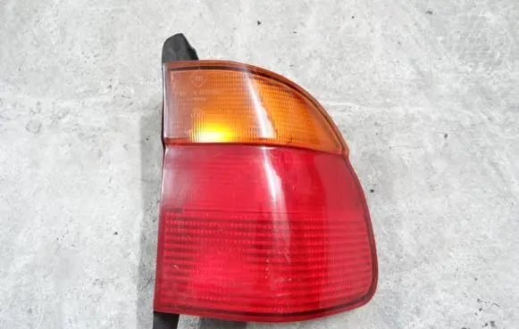 BMW 5 E39 Rear/tail lights 8361672