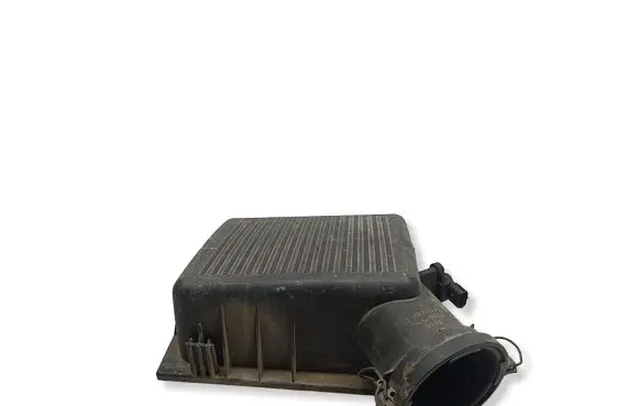Land Rover Discovery Air filter box 4614685905 P0037 ESR4235