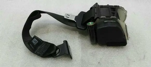 BMW X1 F48 F49 Rear seatbelt 7425071