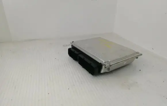 Audi A4 S4 B7 8E 8H Engine control unit/module 8e0909557s A6N400051CC2