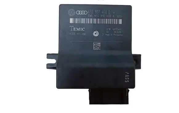 Audi A6 S6 C6 4F Gateway control module 4F0907468D 4F0910468A