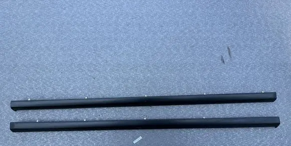 Nissan Terrano Rear door glass trim molding 838200F600 838210F600
