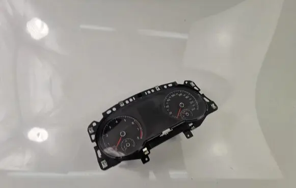 Volkswagen Golf VII Speedometer (instrument cluster) 5G1920740B