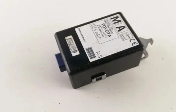 Toyota Auris E180 Door control unit/module 8974002100 KL1934