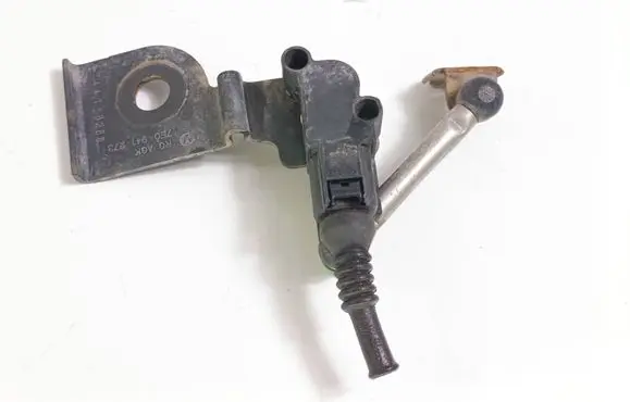 Volkswagen Transporter - Caravelle T5 Air suspension front height level sensor 3C0907503 7E0941273