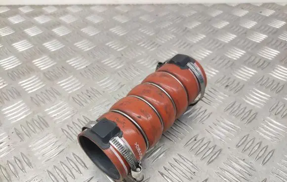 Citroen DS3 Intercooler hose/pipe 9687511480