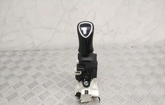 Mitsubishi Eclipse Cross Gear shifter/selector 2400A680
