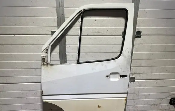 Mercedes-Benz Sprinter W901 W902 W903 W904 Door (2 Door Coupe) 