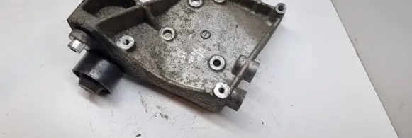 Suzuki Grand Vitara II A/C compressor mount bracket 200196