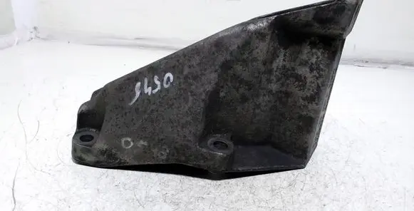 Audi A4 S4 B5 8D Engine mounting bracket 8D0199307