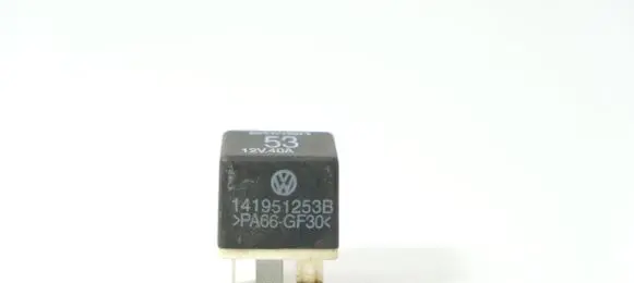 Audi A4 S4 B5 8D Other relay 141951253B