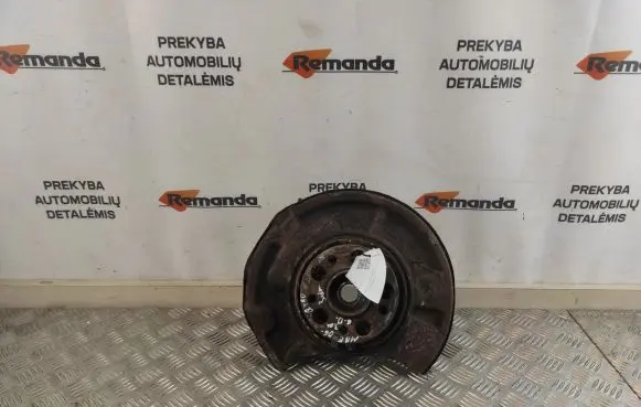 Mercedes-Benz E W211 Rear wheel hub