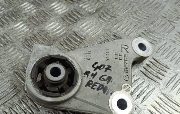 Mazda CX-9 Rear differential mounting bracket KD35 S5209