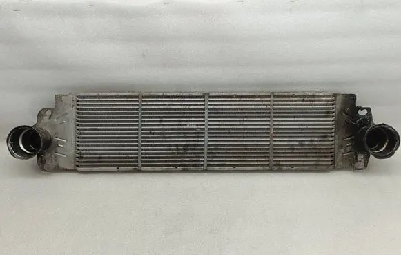 Volkswagen Transporter - Caravelle T5 Intercooler radiator 