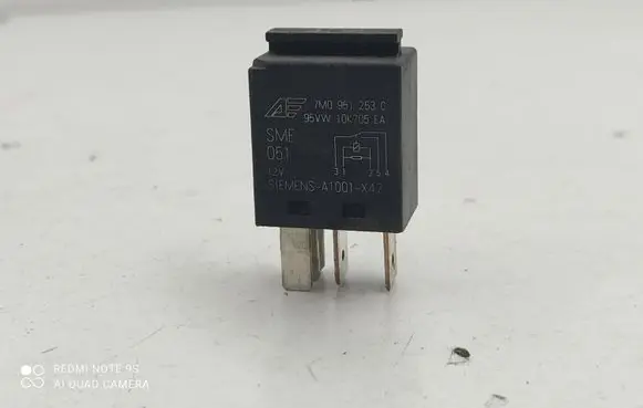 Seat Alhambra (Mk1) Other relay 7M0951253C