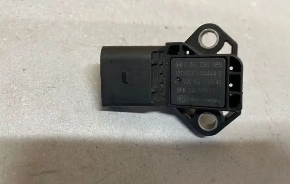 Audi A6 S6 C7 4G Air pressure sensor 04E906051