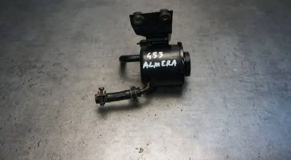 Nissan Almera Power steering fluid tank/reservoir