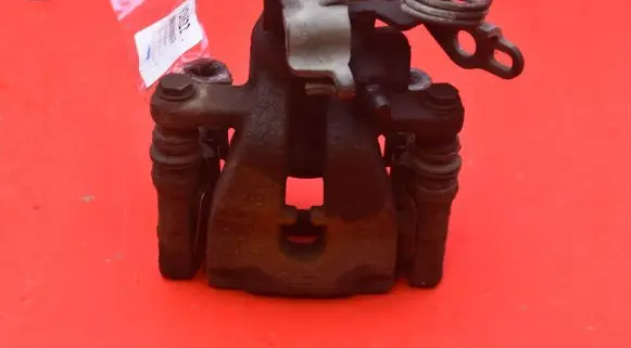 Ford Mondeo MK IV Rear brake caliper