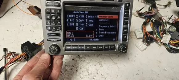 Porsche 997 Radio/CD/DVD/GPS head unit 99764214310 BE6692