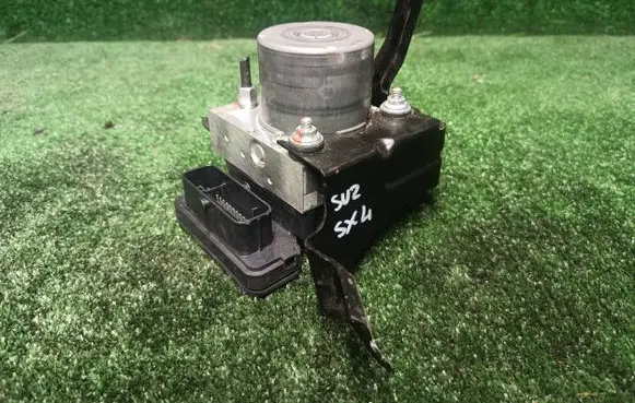 Suzuki SX4 S-Cross ABS Pump 56110-63TA0
