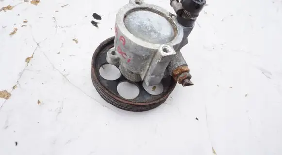 Opel Vivaro Power steering pump