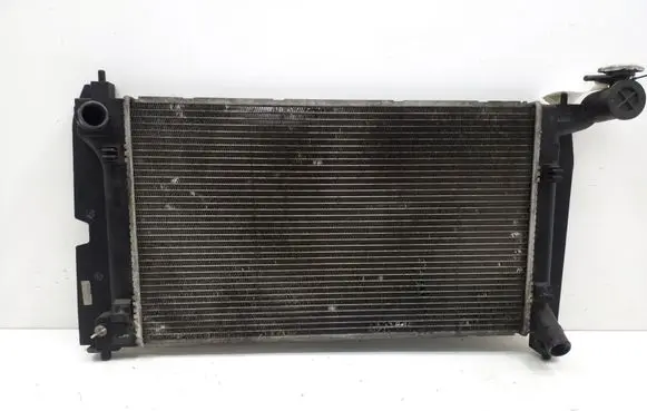 Toyota Corolla E120 E130 Coolant radiator 164000D200