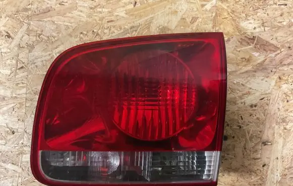 Volkswagen Touareg I Tailgate rear/tail lights 7L6945094H