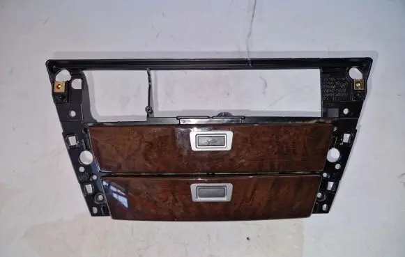 BMW 7 E65 E66 Dashboard storage box/compartment 514570328869