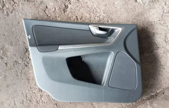 Volvo XC60 Front door card panel trim 30766373