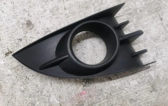 Renault Scenic II - Grand scenic II Front bumper lower grill P0009765