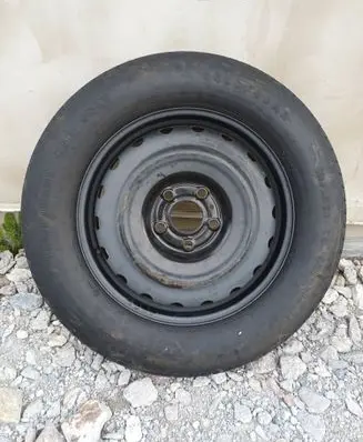 Dodge Durango R18 spare wheel F2677
