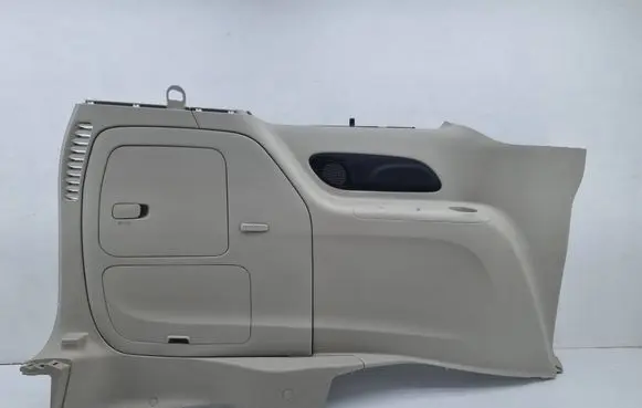 Chrysler Pacifica Trunk/boot side trim panel 5RJ23PD2AI 101882090AYR 5SP35PD2AL