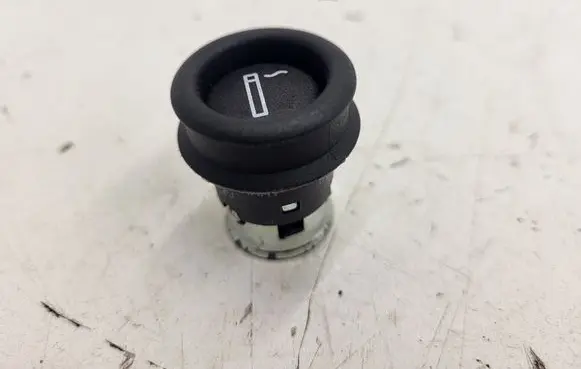 BMW X5 F15 Cigarette lighter front 9308246