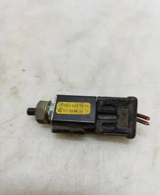 Volkswagen II LT Clutch pedal sensor 0045451814 03805930