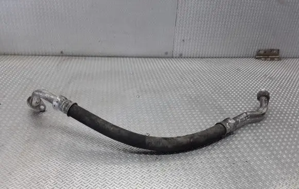Ford Focus C-MAX Air conditioning (A/C) pipe/hose