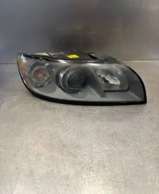 Volvo V50 Headlight/headlamp 30698890 0301198274
