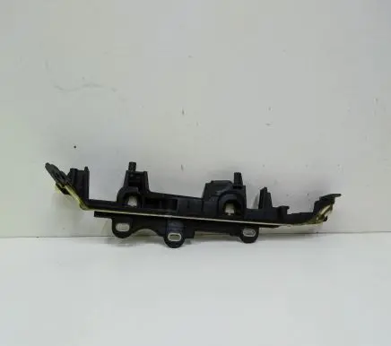 BMW 5 G30 G31 Other engine bay part 9334791