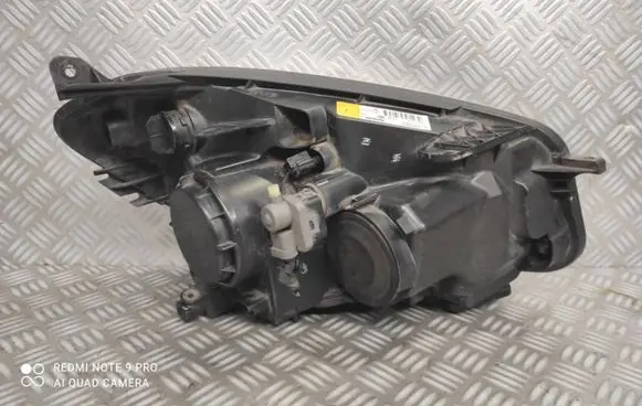 Nissan Qashqai Headlight/headlamp 26060BR01A