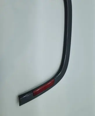 Jeep Grand Wagoneer Fender trim (molding) 6UH55TRMA 6UH55TRMAD TE0J4981