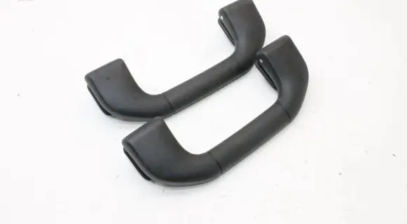 Mercedes-Benz E C207 W207 A set of handles for the ceiling A204100051