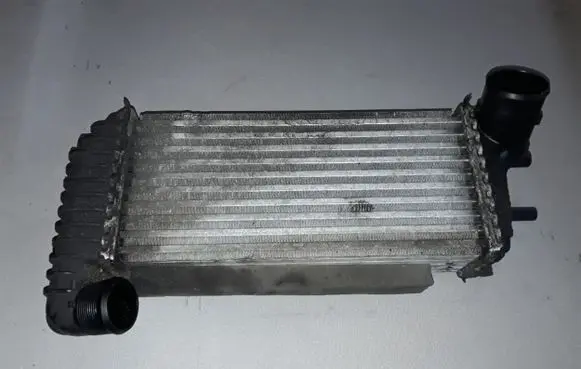 Ford Focus Intercooler radiator BV619L440CK