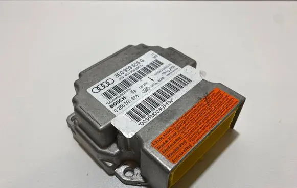 Audi A6 S6 C6 4F Airbag control unit/module 8E0959655G 0285001668