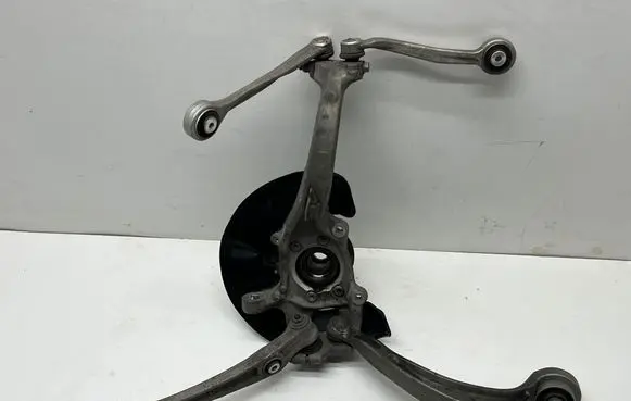 Audi A7 S7 4G Front wheel hub spindle knuckle 4G0407242C 150616 03311820440