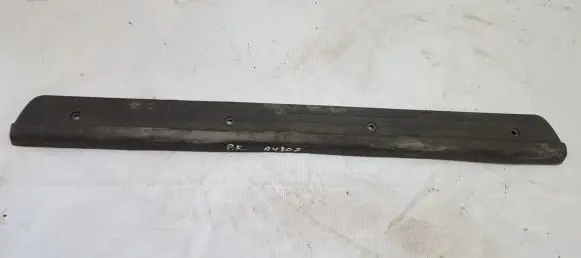 Mitsubishi Pajero Front sill trim cover MR227571